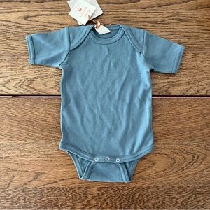 NWT Kate Quinn 3-6M Organic Cotton Bodysuit